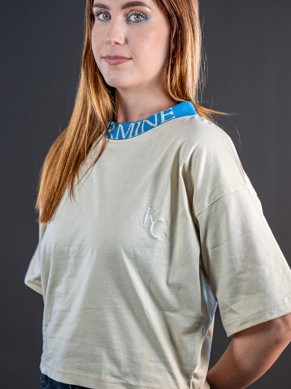 Cropped T-shirt Monogram Beige