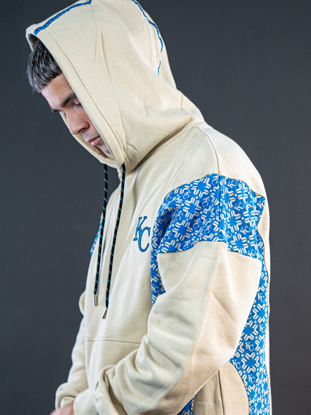 Hoodie Monogram Beige