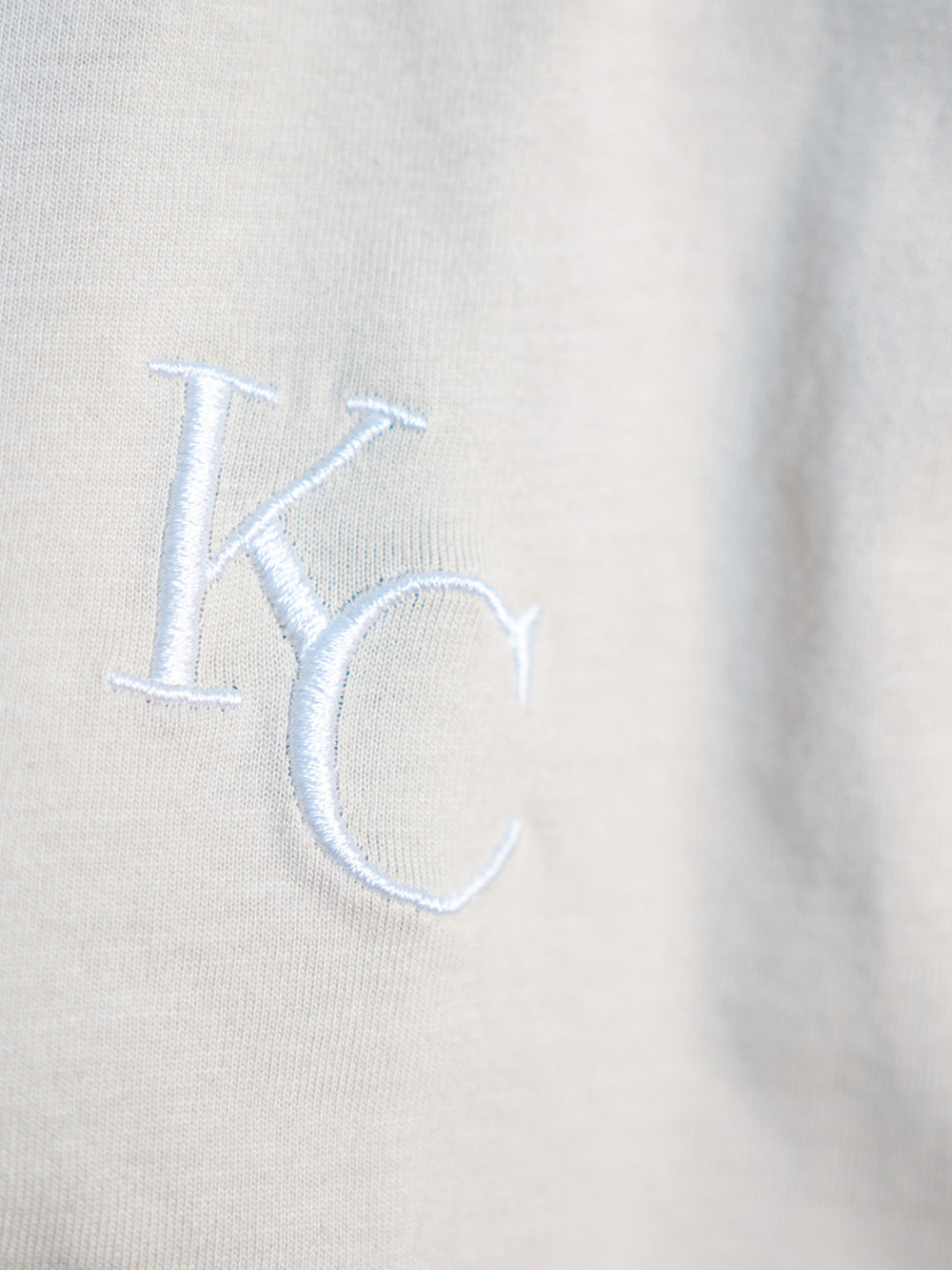 Cropped T-shirt Monogram Beige