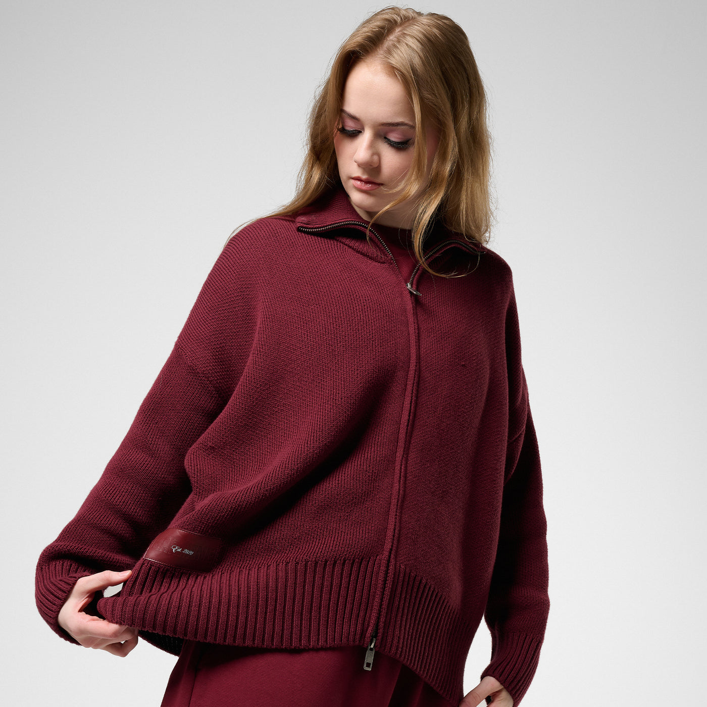 FW25 - Le Pull Zip Knit Bordeaux
