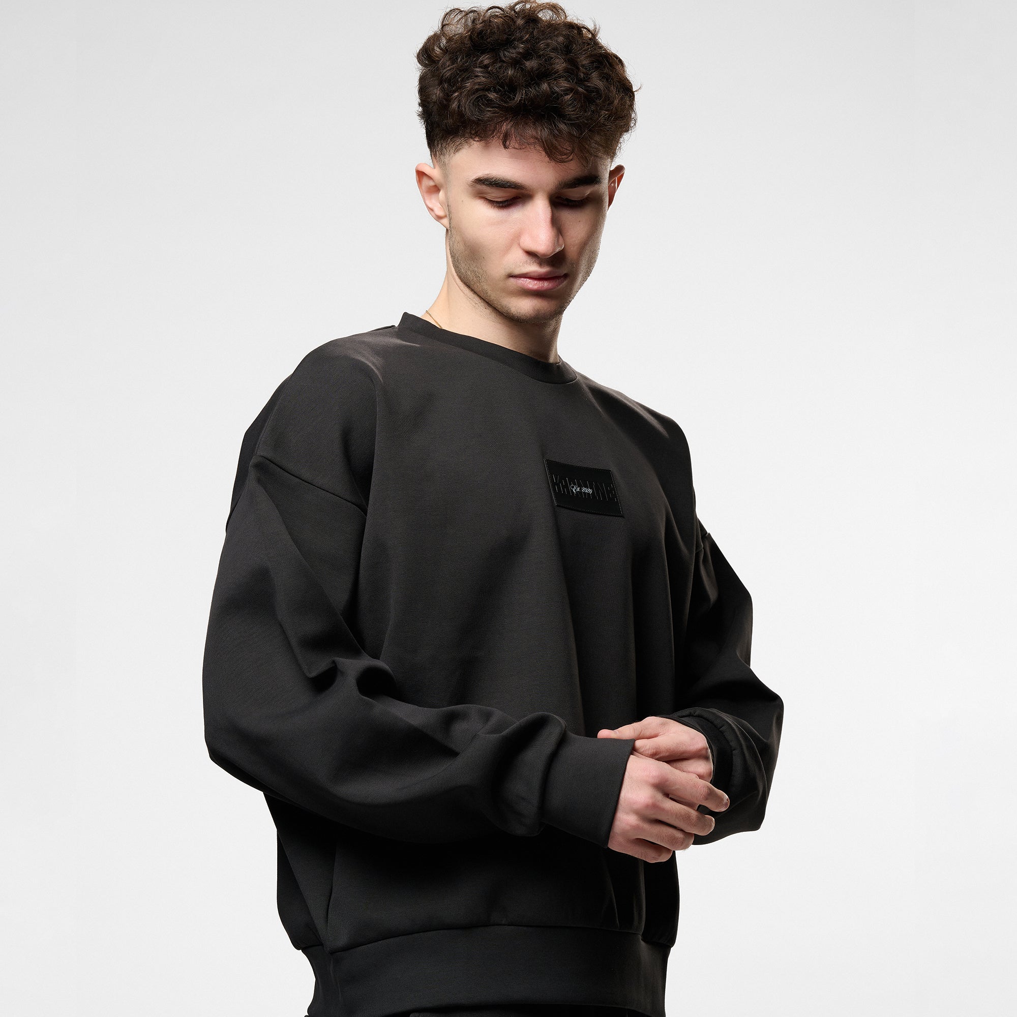 FW25 - Le Pull Noir