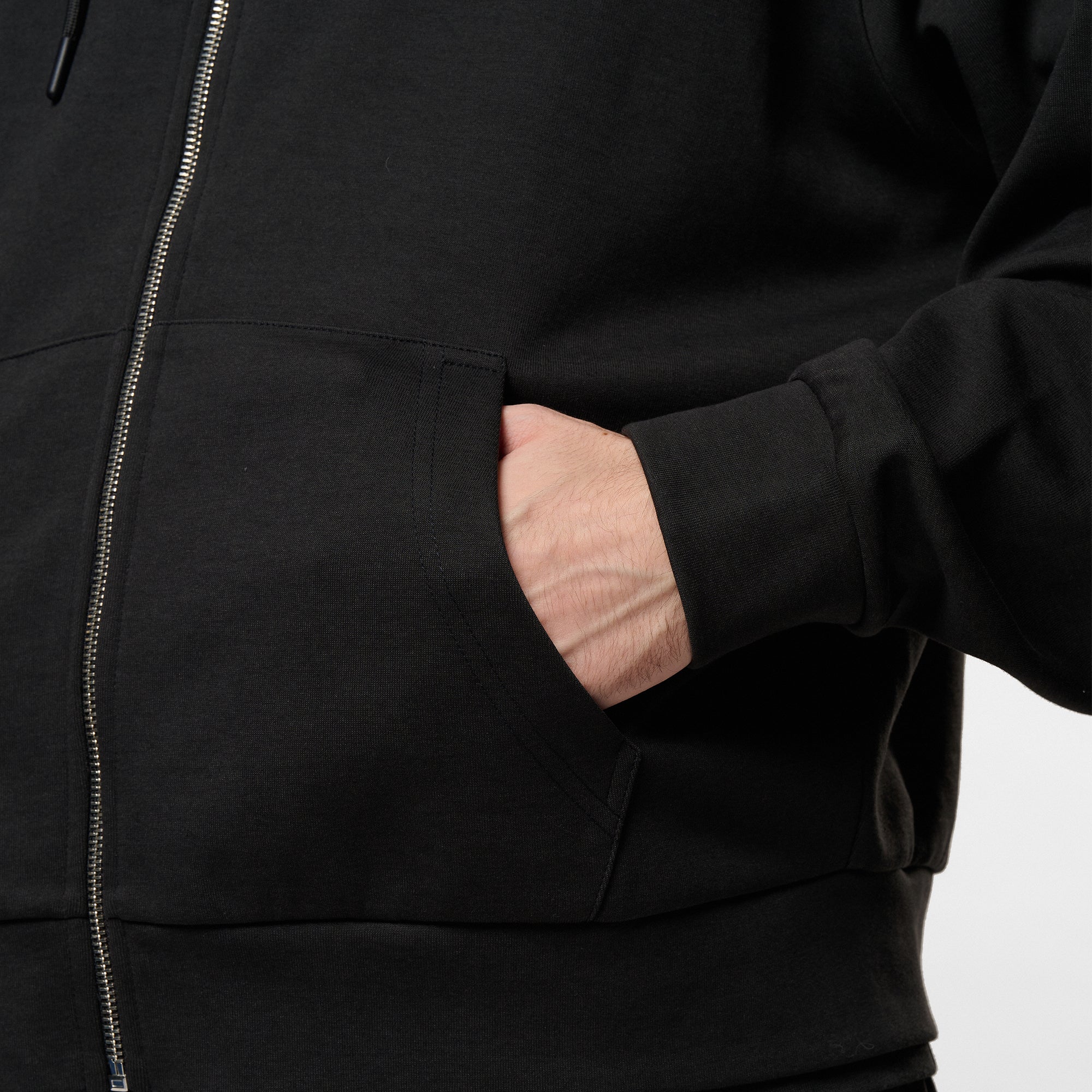 FW25 - Le Gilet Noir