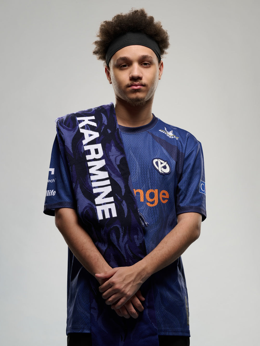 Écharpe Karmine 2025